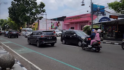 5 Tempat Wisata Belanja Terbaik di Bandung untuk Anda yang Hobi Belanja